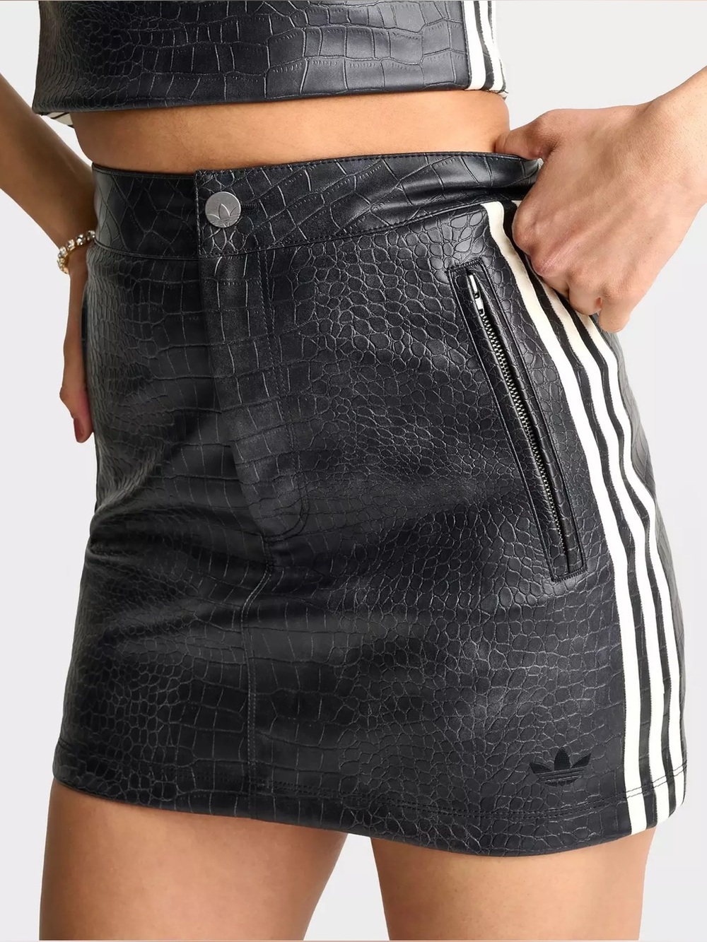 🖤 ADIDAS PLEATHER GATOR MINI SKIRT BLACK 🖤